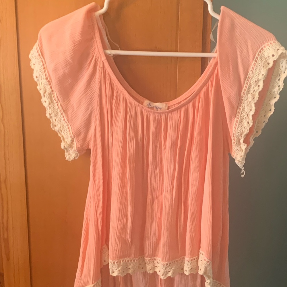 Peach high low top size.medium